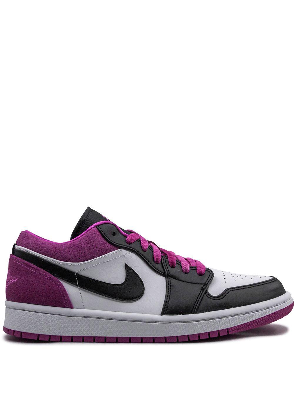Air Jordan 1 Low SE "Fuchsia" sneakers Product Image