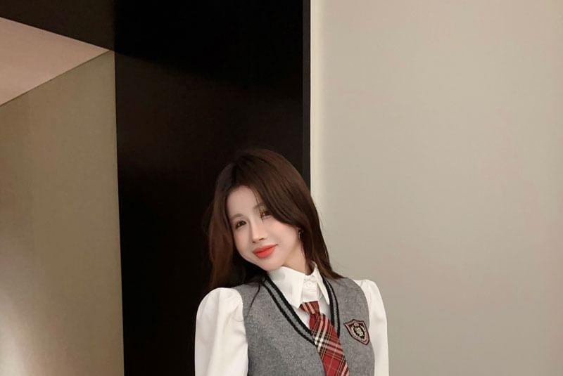 Long-Sleeve Plain Button-Up Crop Shirt / V-Neck Applique Striped Trim Sweater Vest / High Waist Plaid Mini A-Line Skort / Necktie / Set Product Image