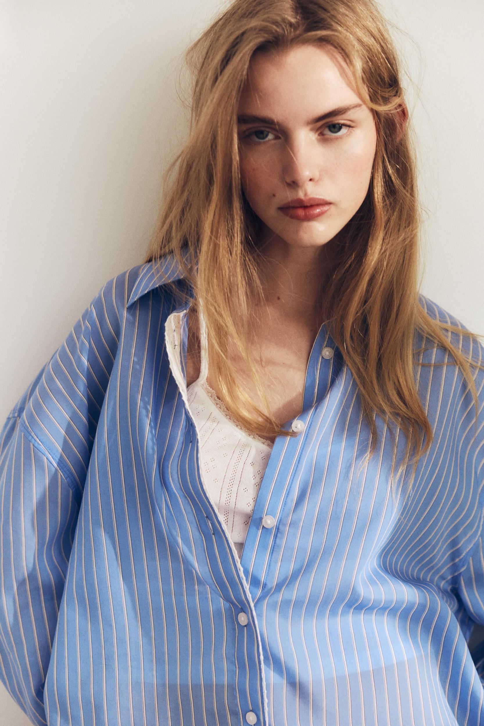 OVERSIZE STRIPED POPLIN SHIRT Product Image