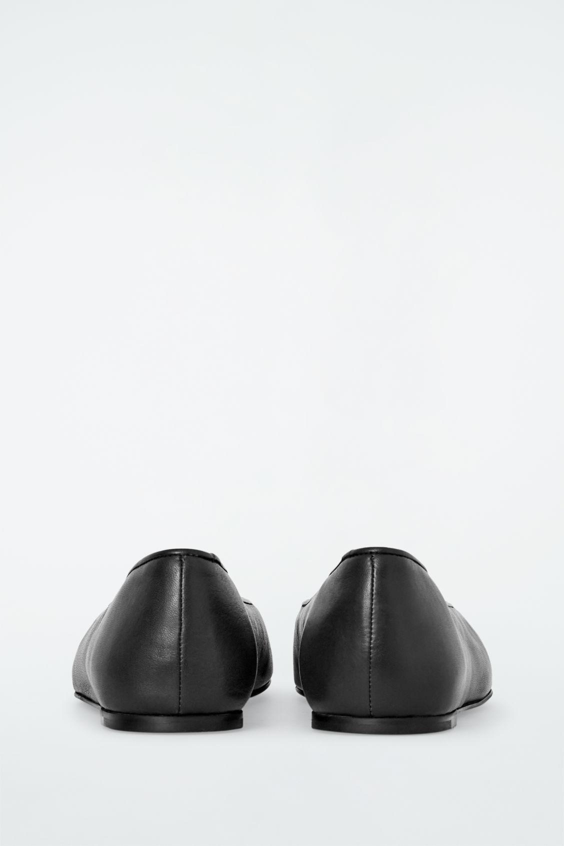 LEATHER BALLERINA FLATS Product Image