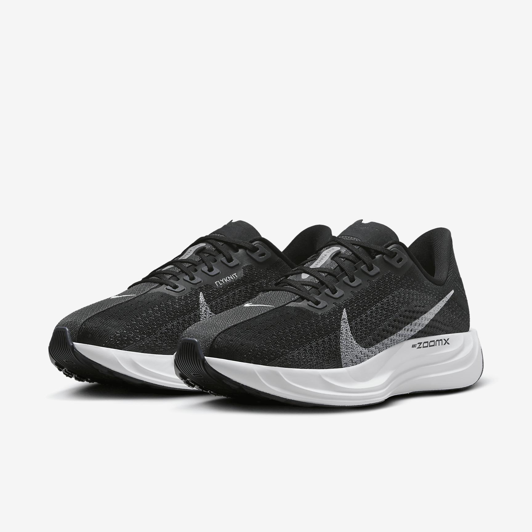 Nike Women's Pegasus Plus Road Running Shoes Product Image