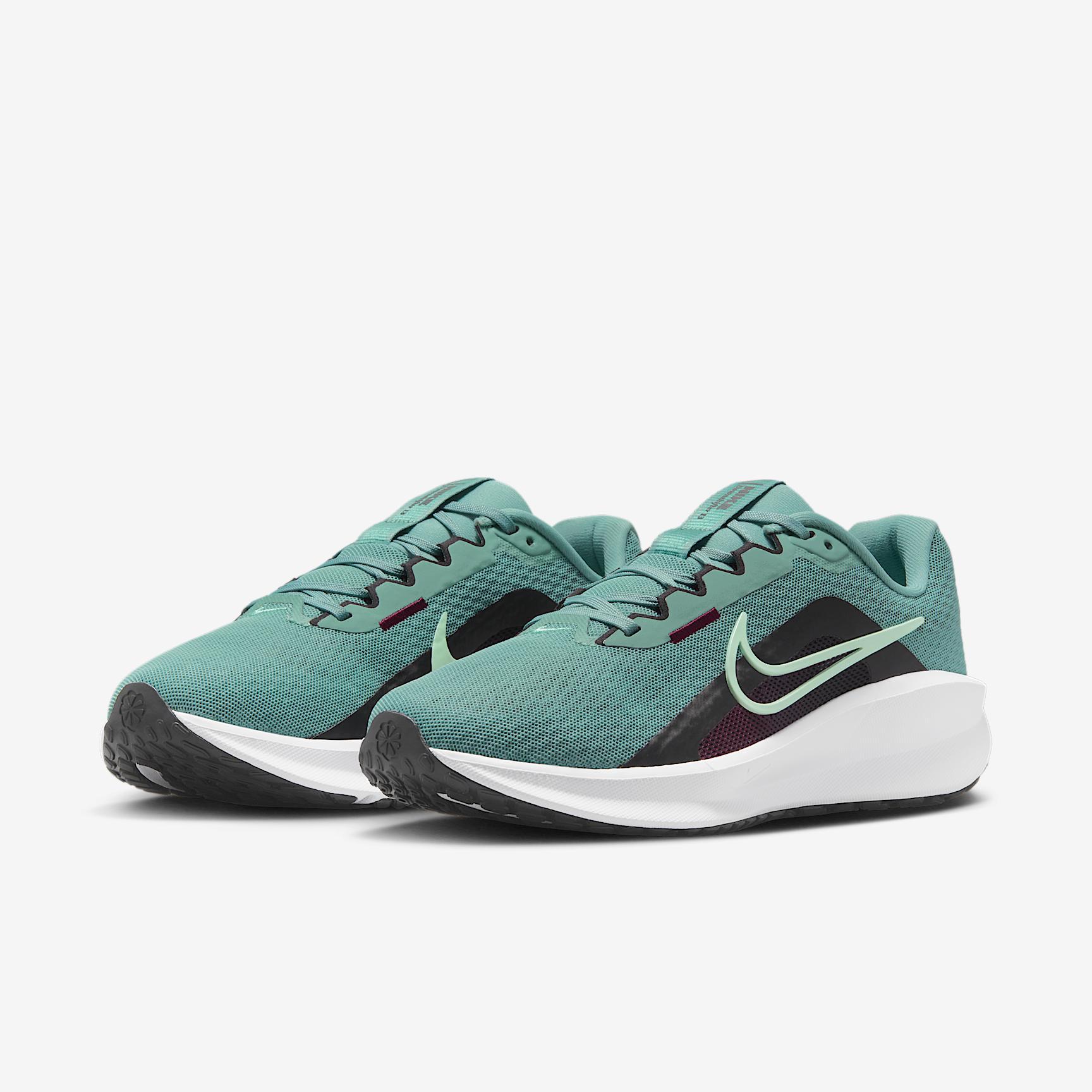 Nike Women's Downshifter 13 Road Running Shoes Product Image