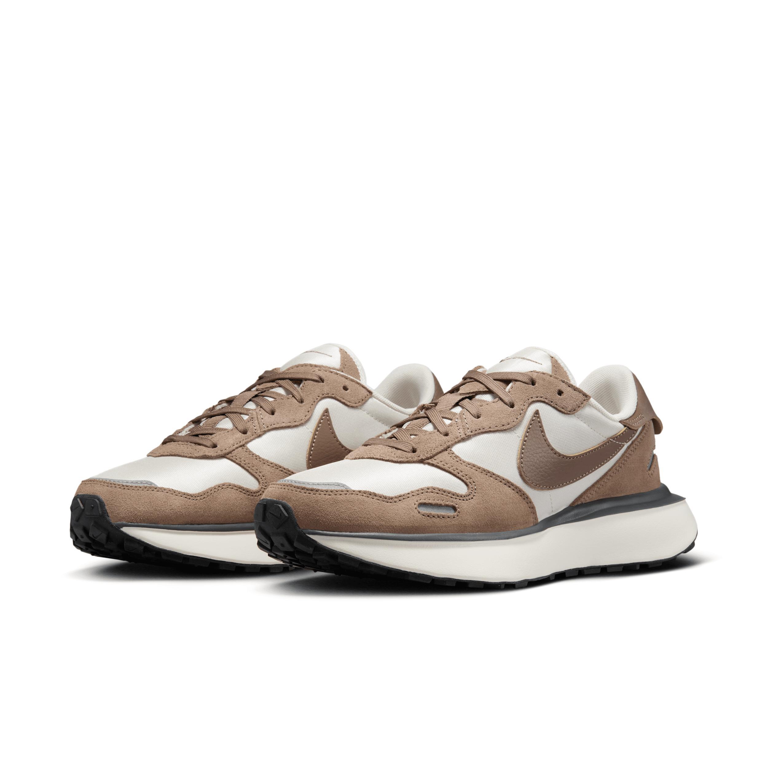 Nike Phoenix Waffle Women's Shoes Product Image