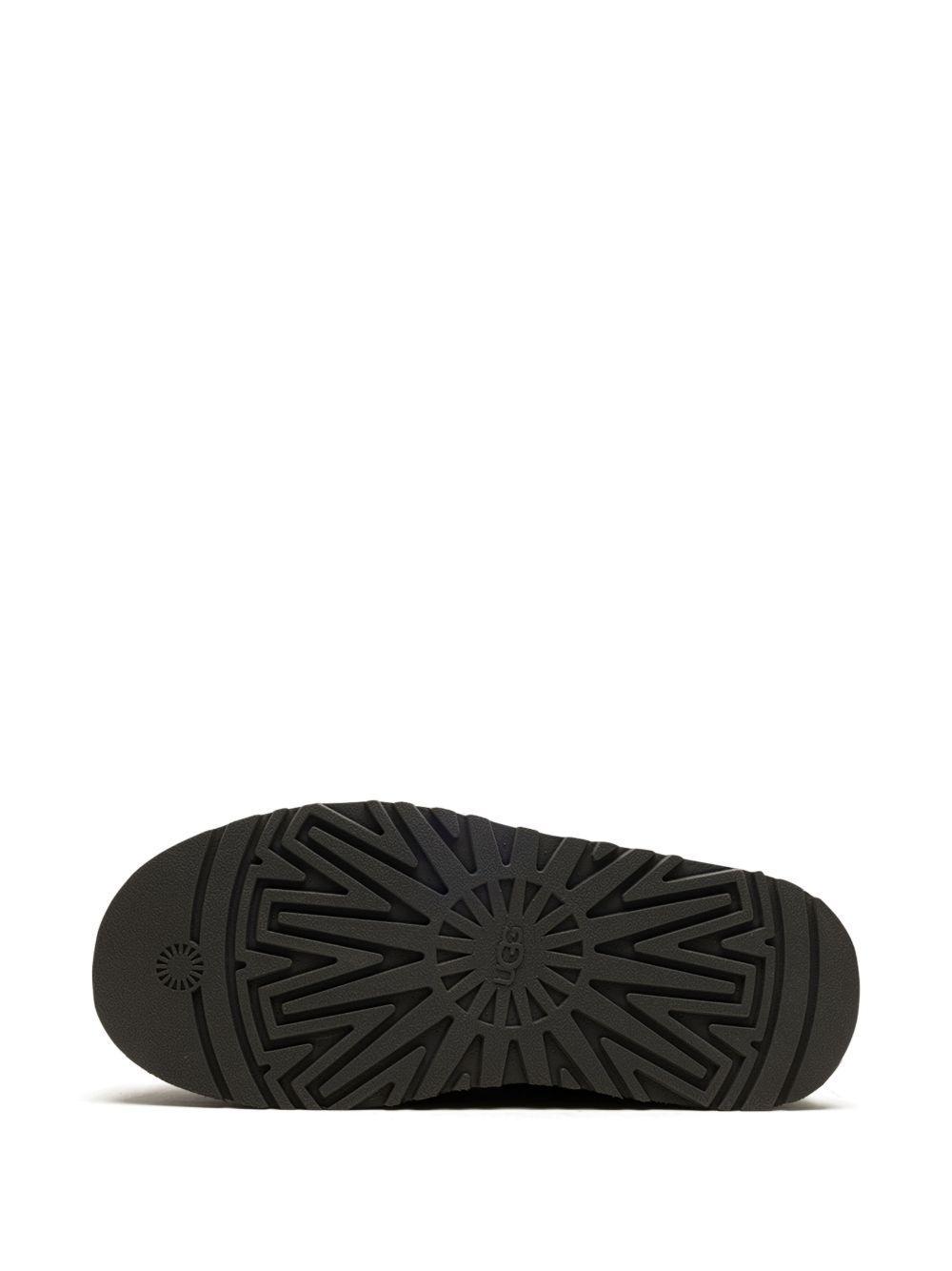Tasman slippers  Product Image