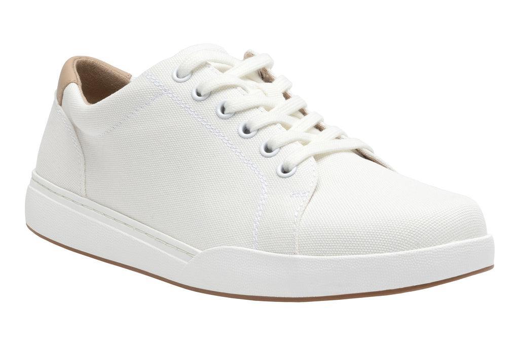 Encore Sneaker Product Image