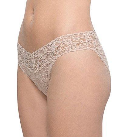 Signature Lace V-Kini Briefs Product Image