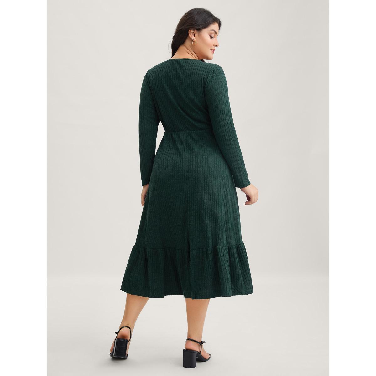 Plus Size Solid Pocket Rib Knit Ruffle Hem Dress Without Belt DarkGreen Women Basics Non Round Neck Long Sleeve Curvy Midi Dress BloomChic 30/6X Product Image
