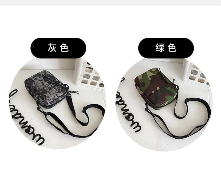 Camo Print Lightweight Crossbody Bag Product Image