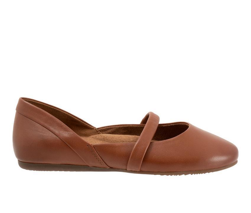 Women's Softwalk Samara Flats Product Image