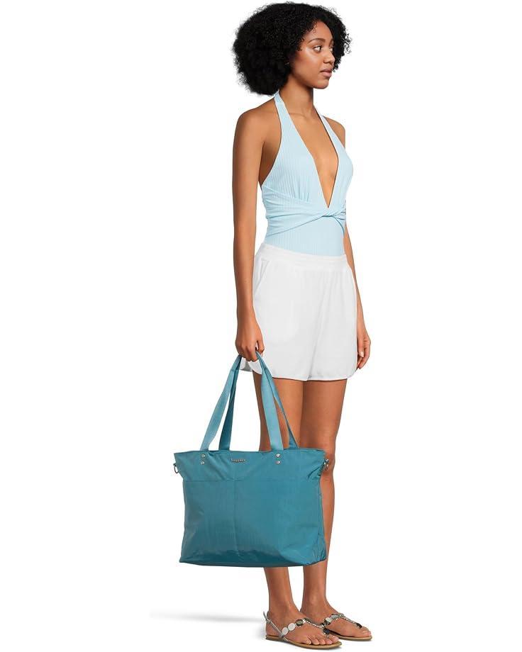 Modern Laptop Tote Product Image