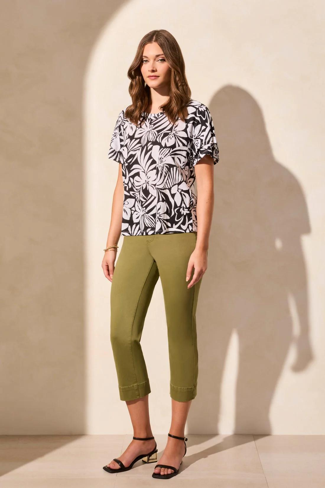 Linen-Blend Ruffle-Sleeve Crew Neck Top Product Image