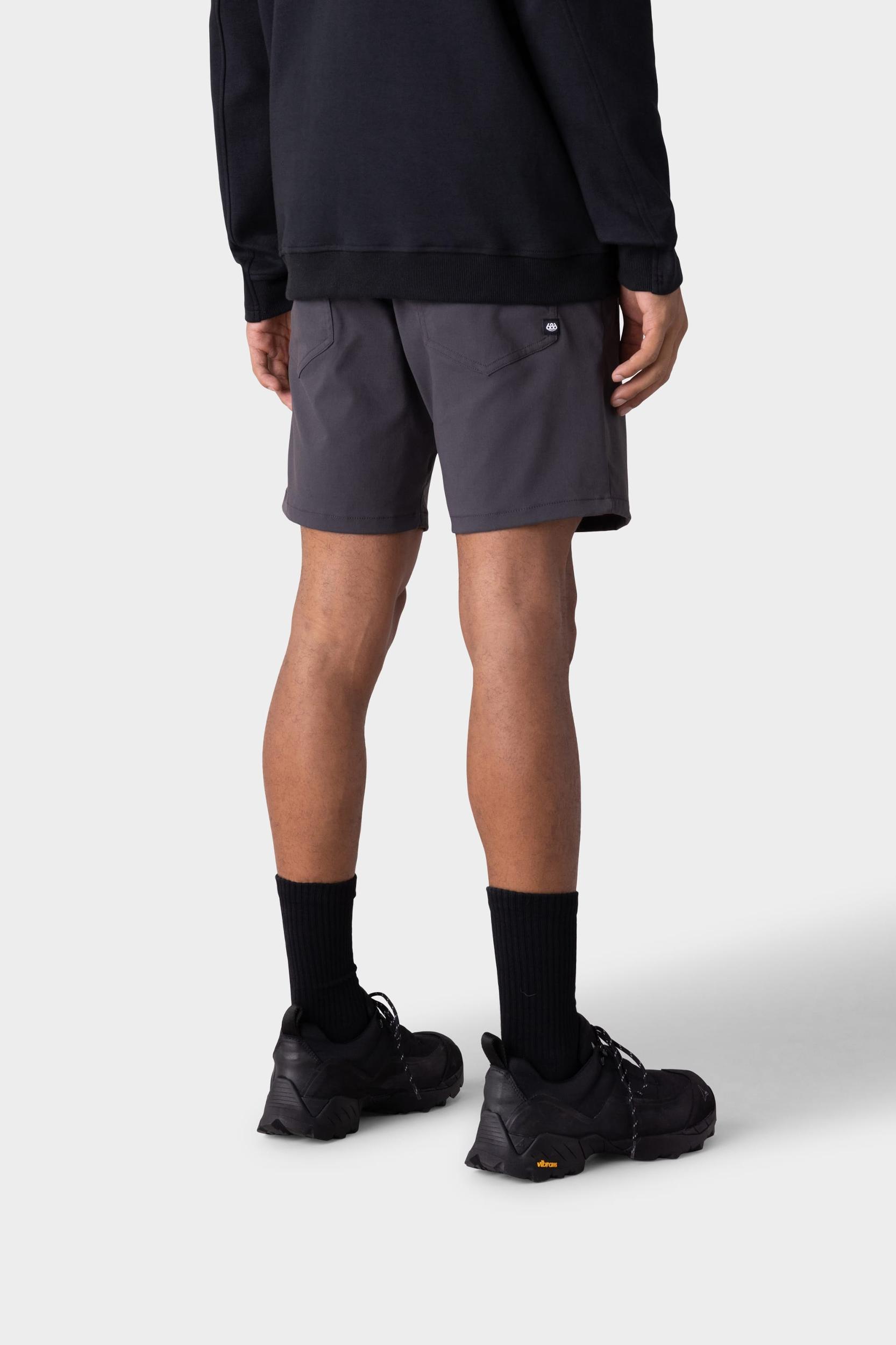686 Men's Everywhere Hybrid Short Male Product Image