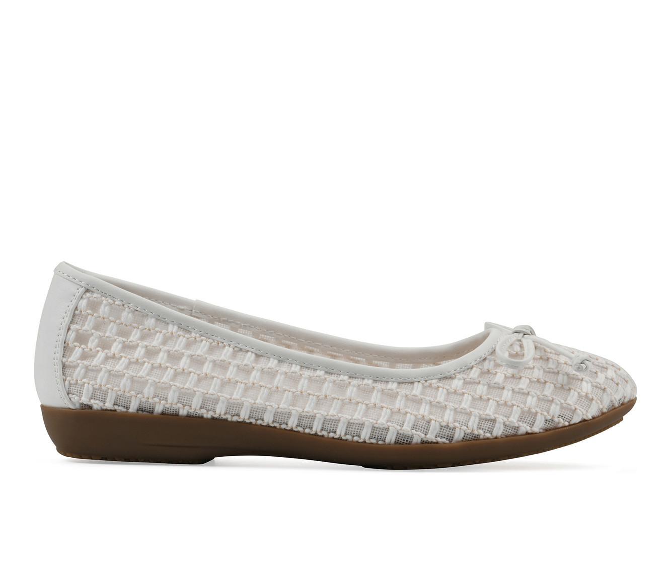 Women's Cliffs by White Mountain Chelcy Flats Product Image