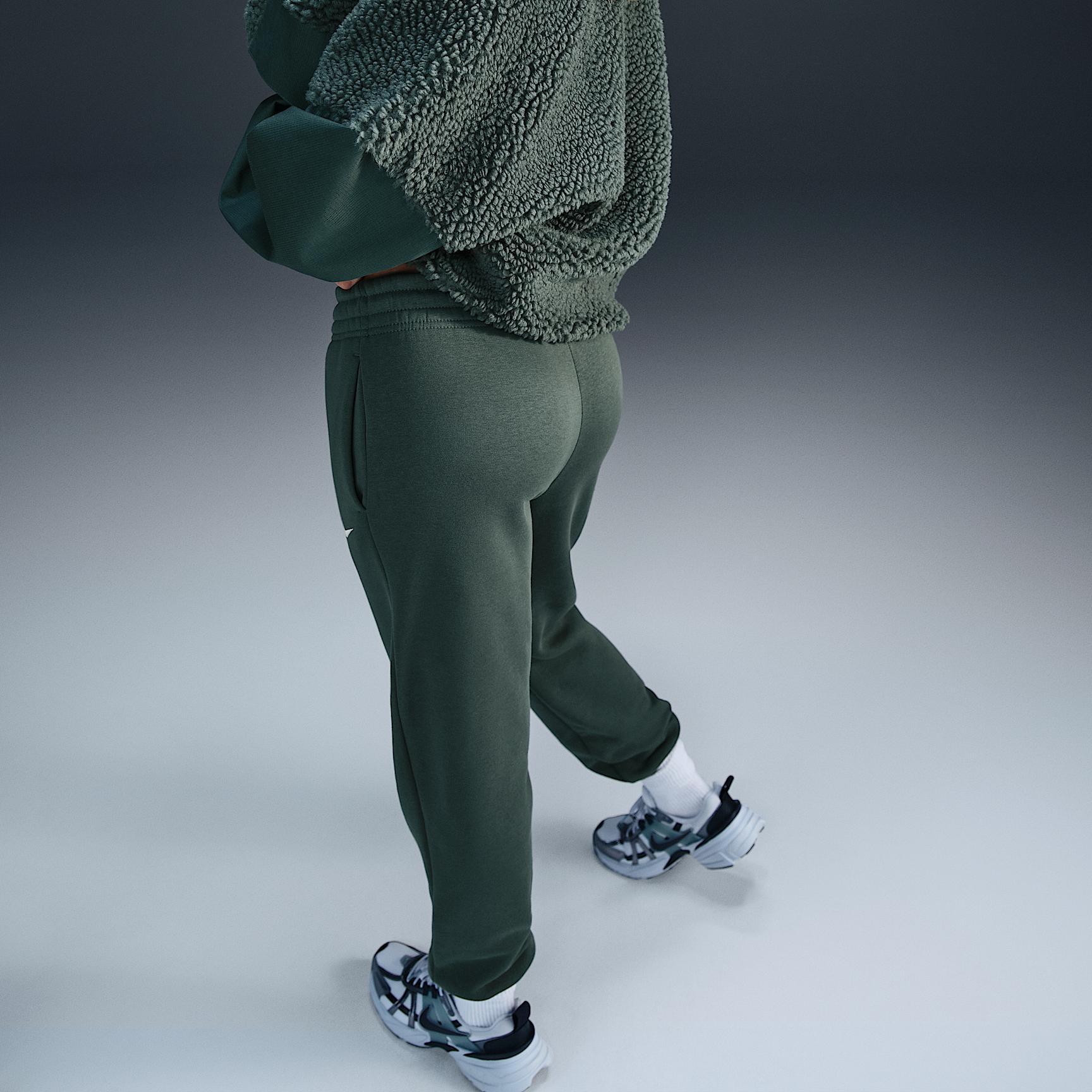 Women's Nike Sportswear Phoenix Fleece Mid-Rise Sweatpants Product Image
