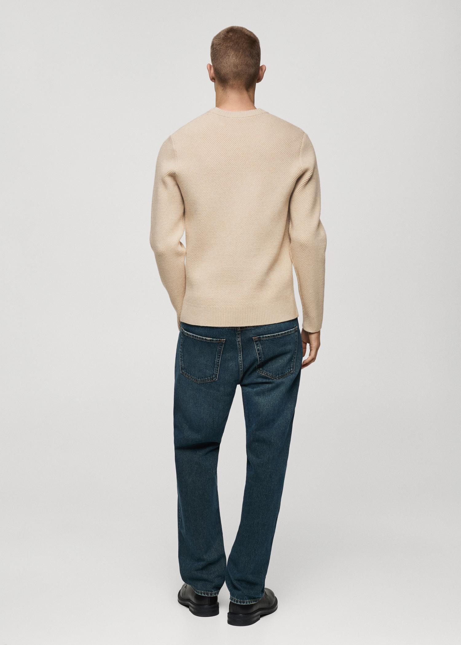 Regular-fit knitted sweater - Men | MANGO USA Product Image