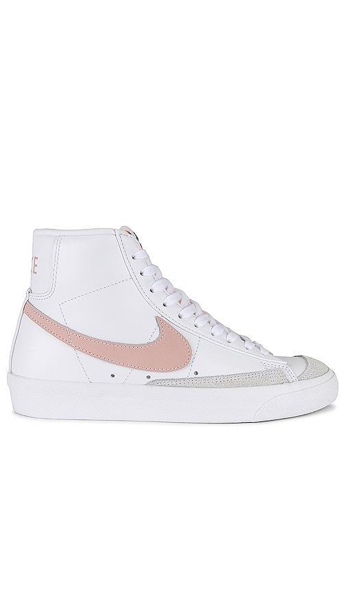 Nike Women's Blazer Mid '77 Shoes Product Image