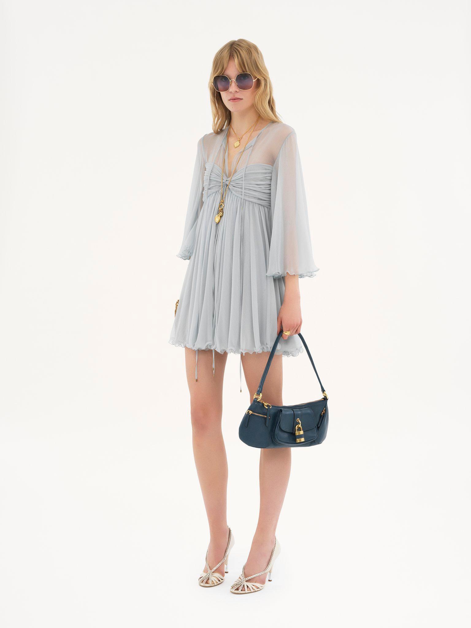 The 99 shoulder bag in grained leather Product Image