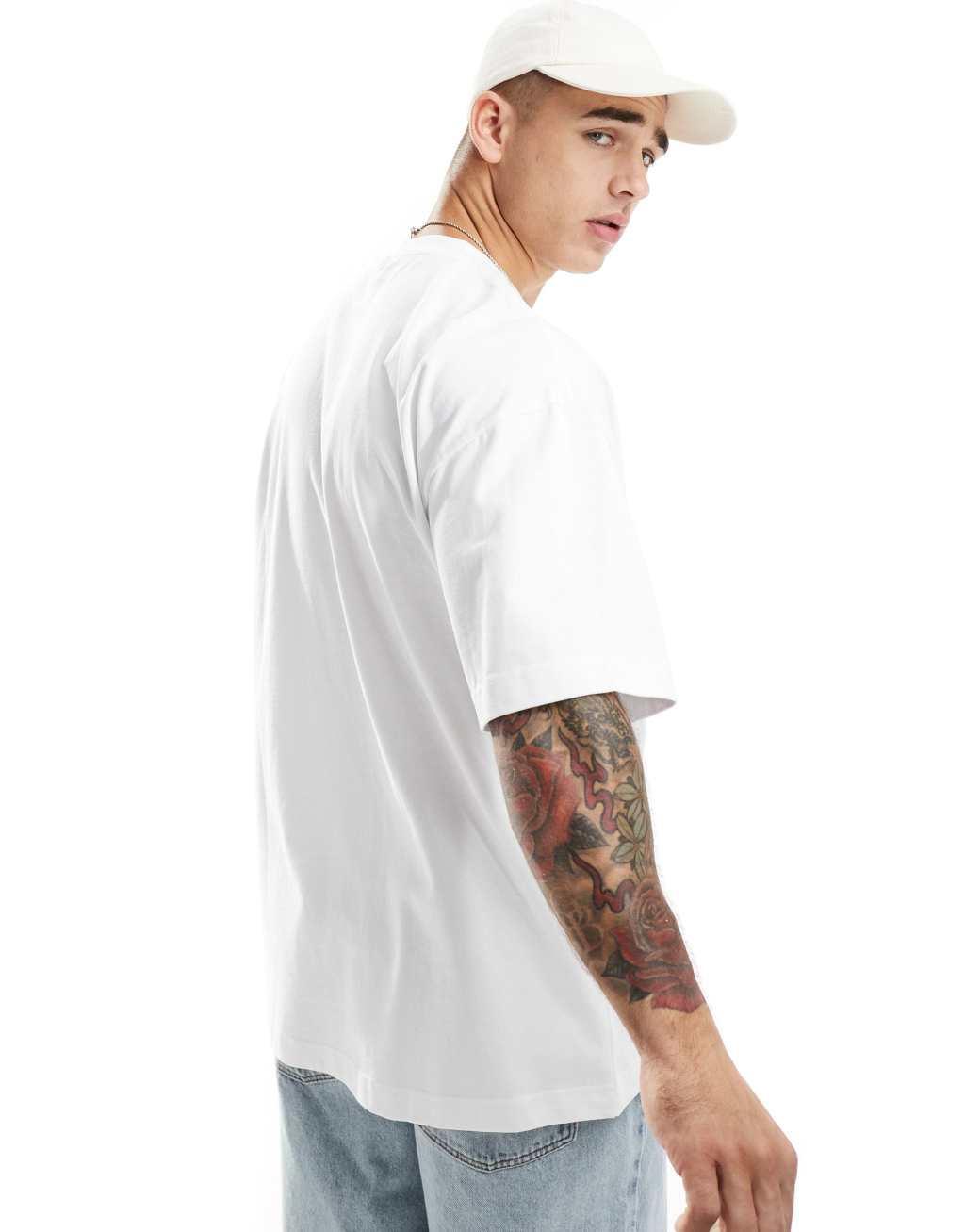 Cotton On box fit plain t-shirt in white Product Image