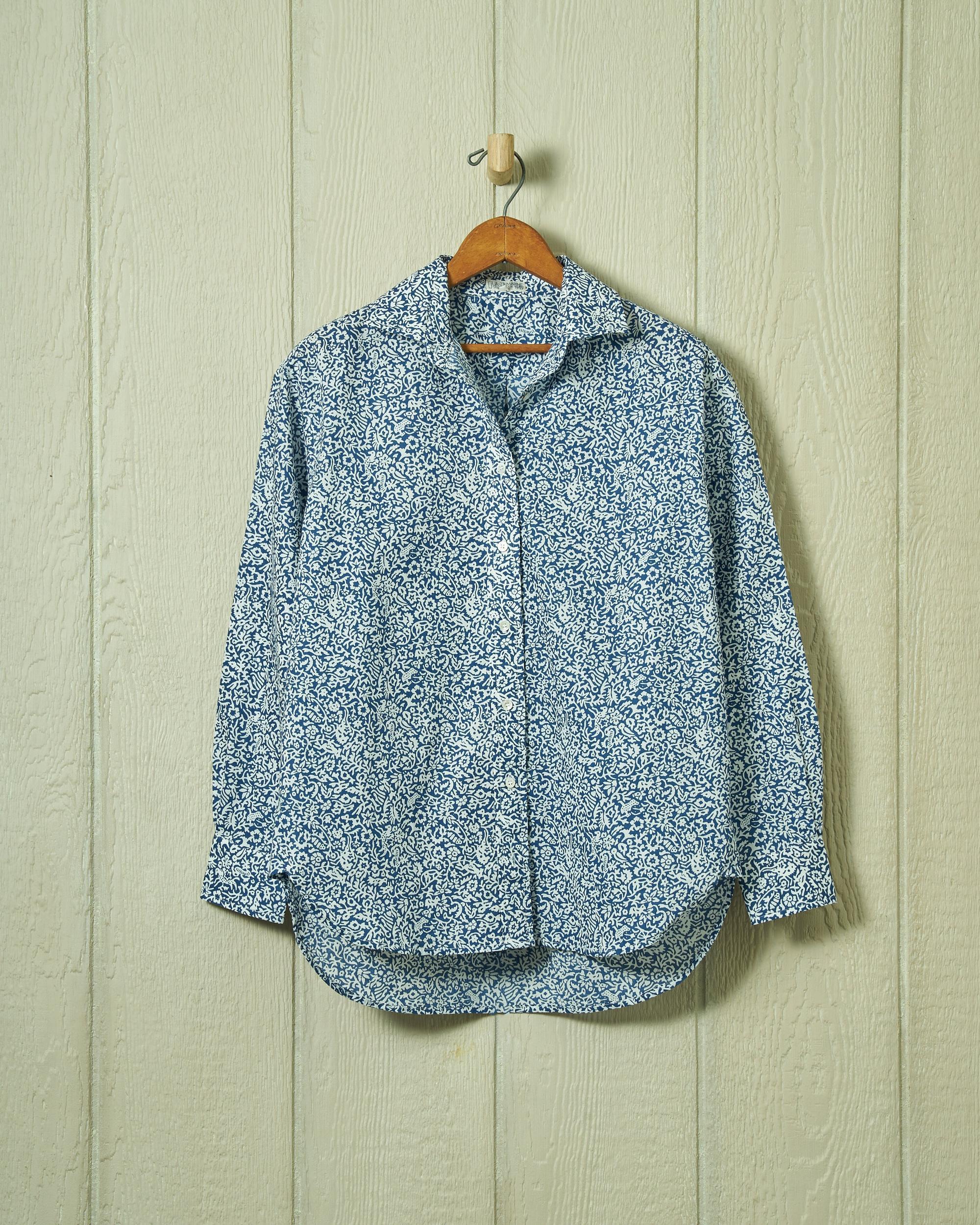 Women's Point Collar Blouse in Navy Summer Floral Product Image