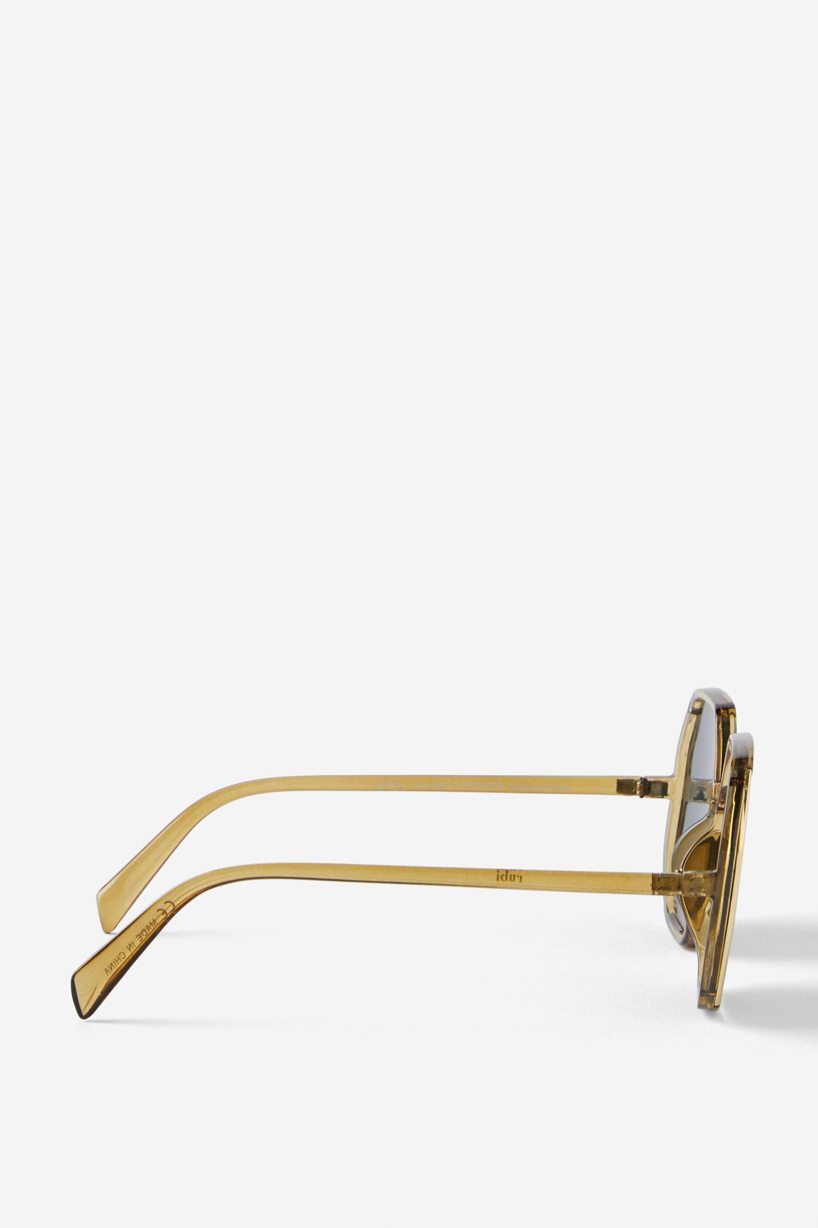 Everly Round Oversized Sunglasses Product Image