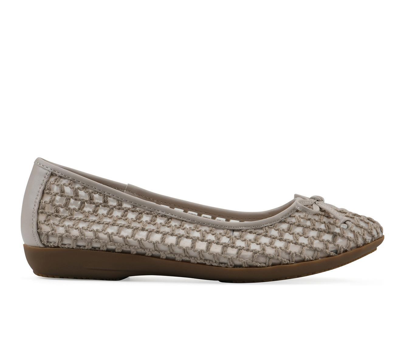 Women's Cliffs by White Mountain Chelcy Flats Product Image