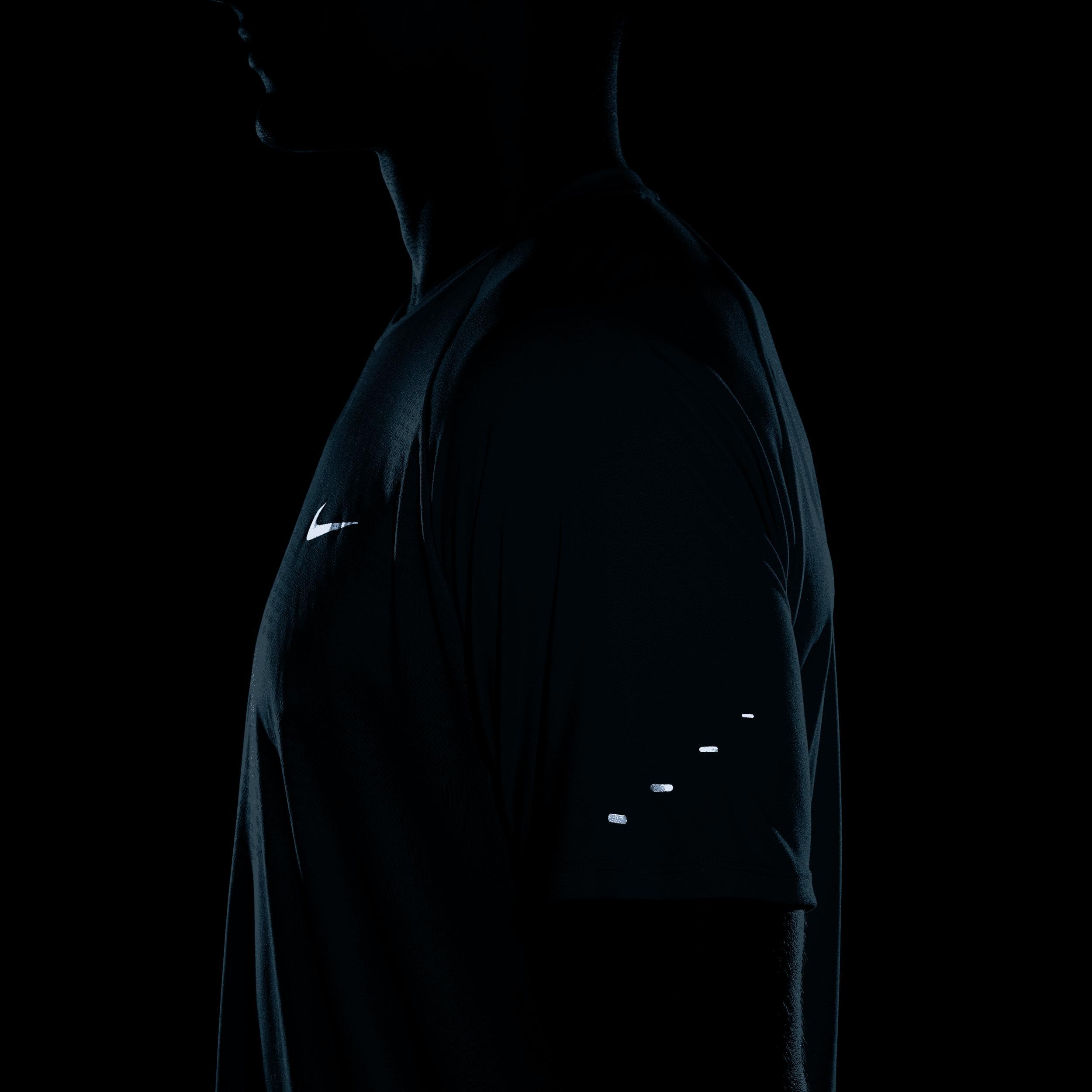 Nike Men's Stride Dri-FIT ADV Short-Sleeve Running Top Product Image