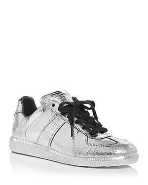 Maison Margiela Womens Replica Low Top Sneakers Product Image