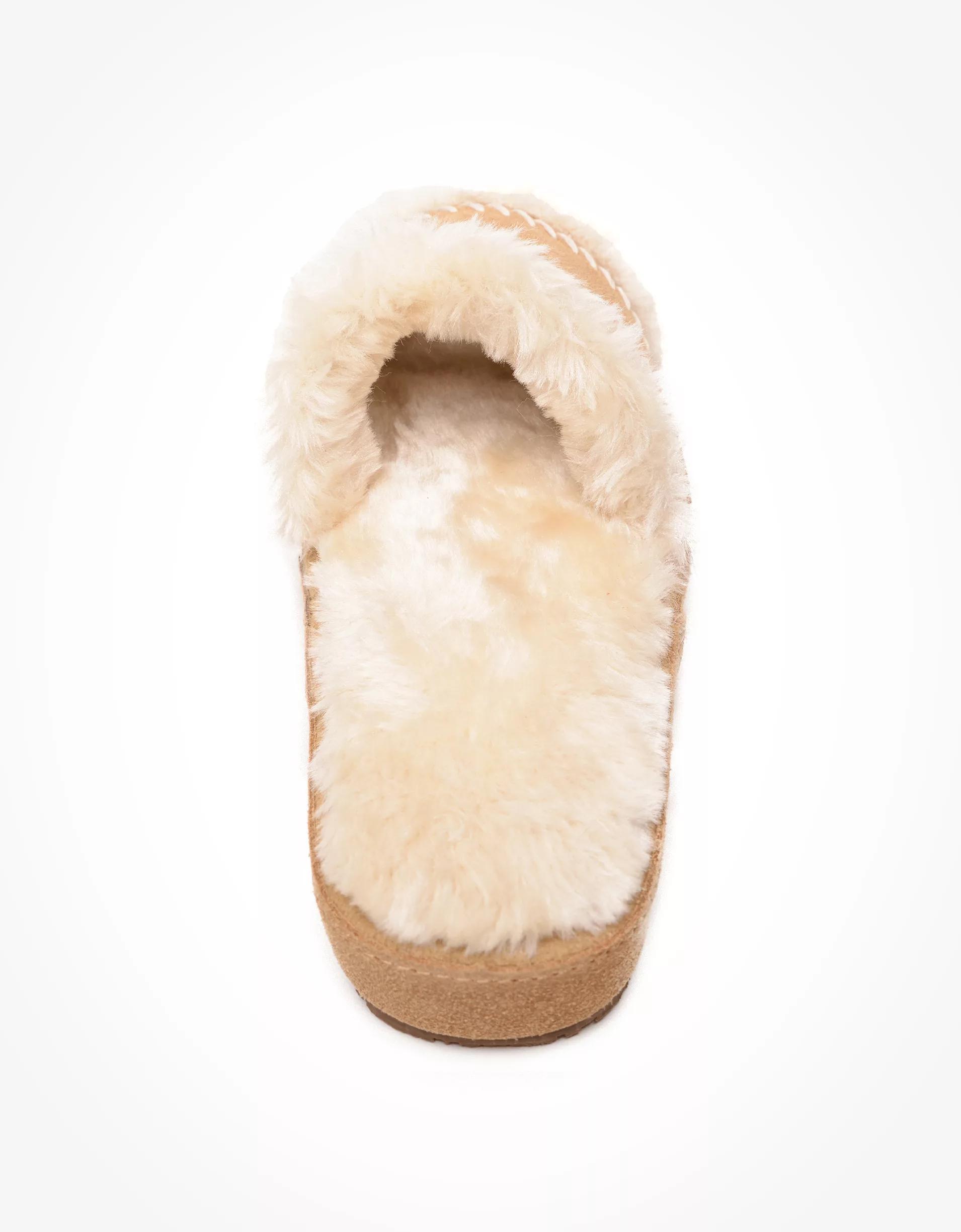 Minnetonka Women's Loni Moccasin Product Image