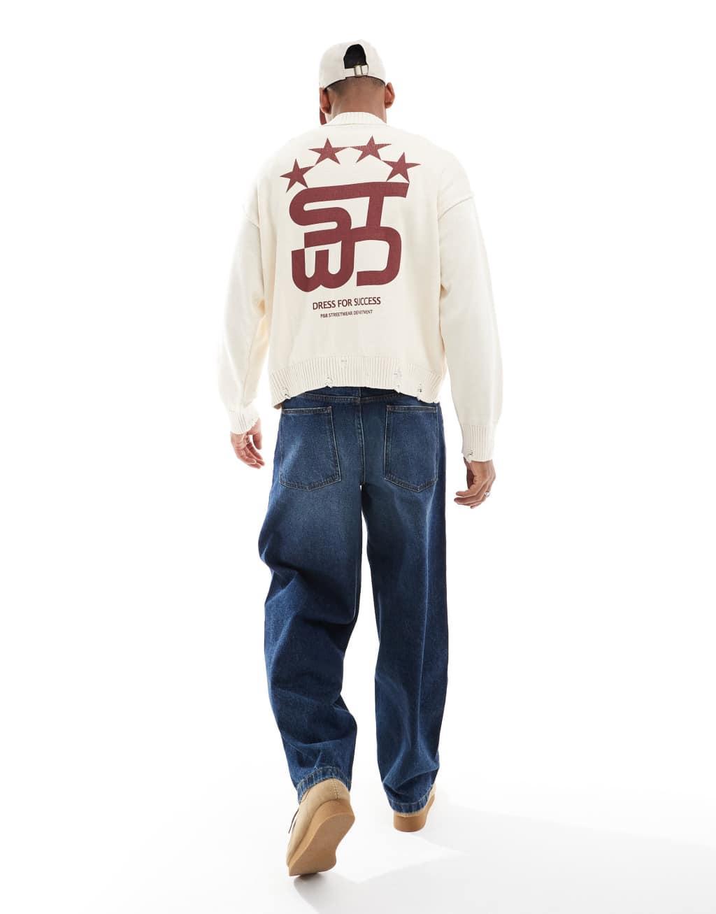 Pull&Bear stwd back printed knitted sweater in white Product Image