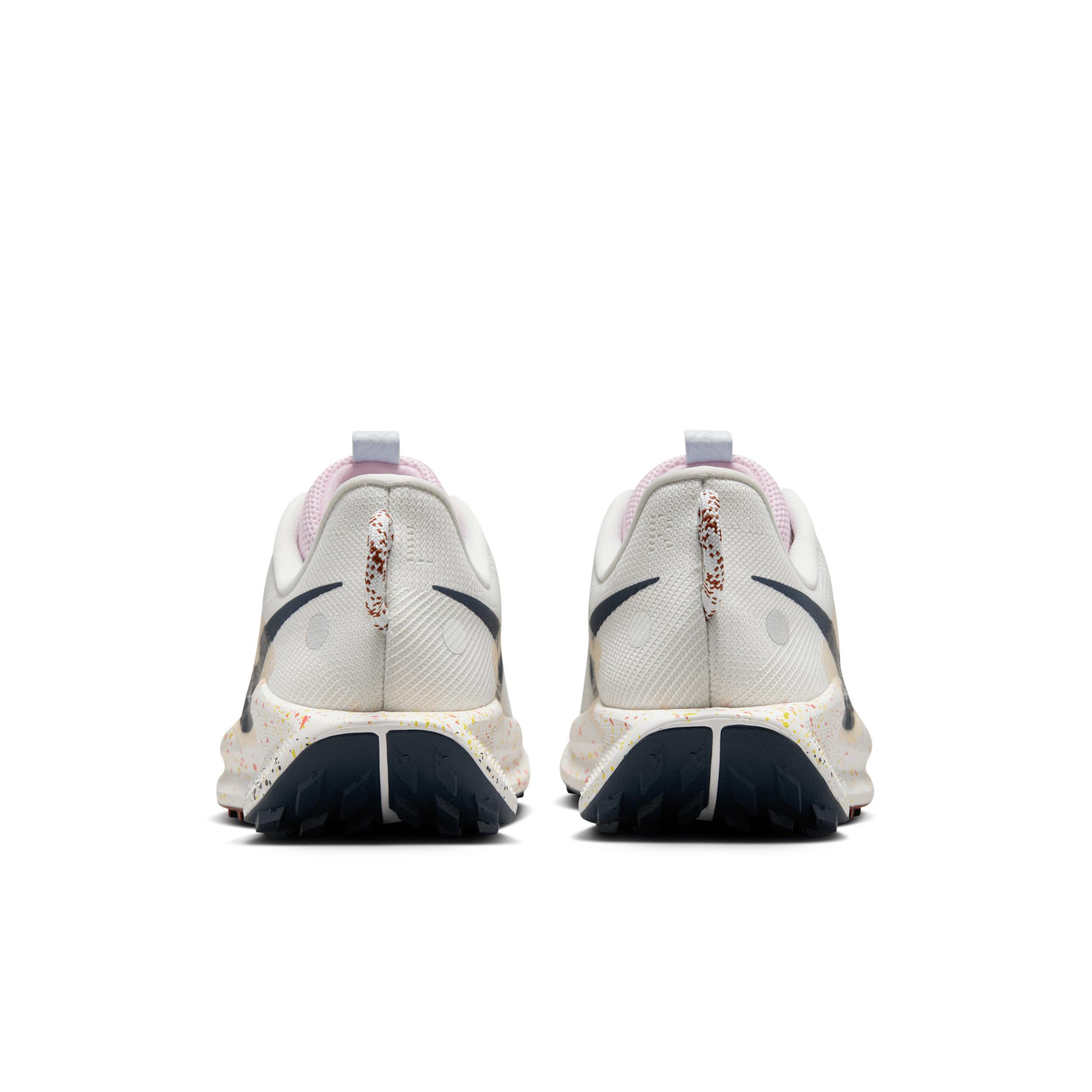 Nike Women's Pegasus Trail 5 Trail Running Shoes Product Image
