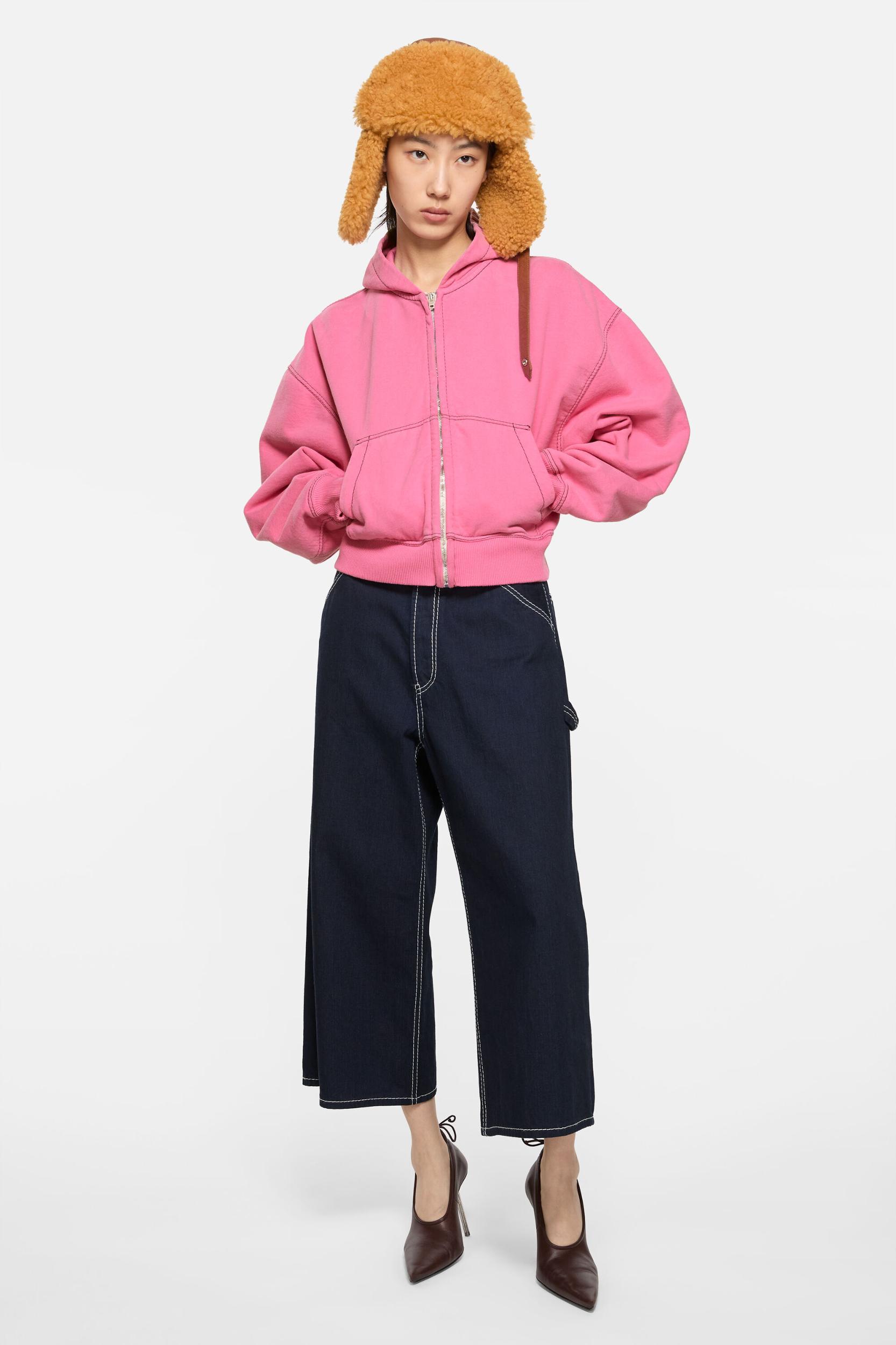 Hooded zip-up sweater Product Image