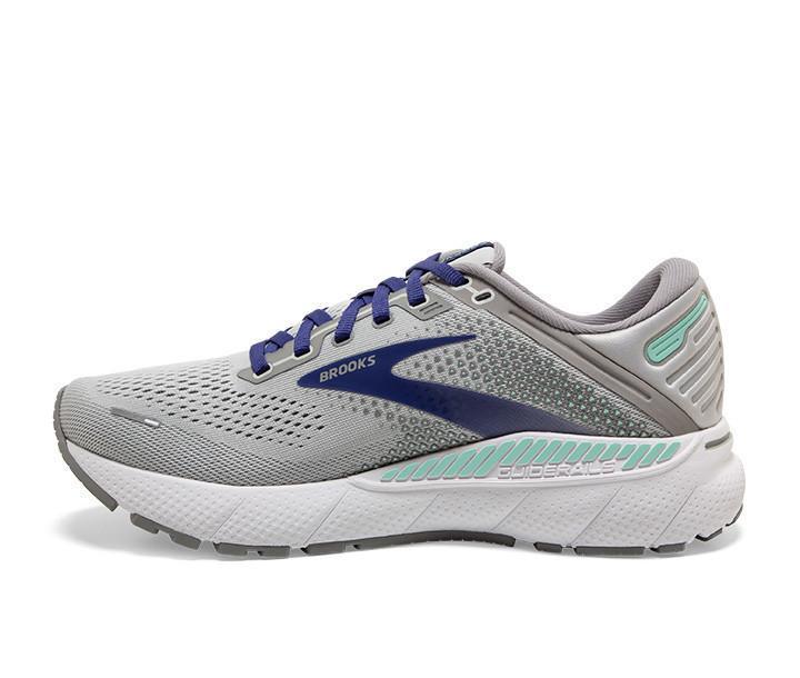 Women's Brooks Adrenaline GTS 22 Running Shoes Product Image