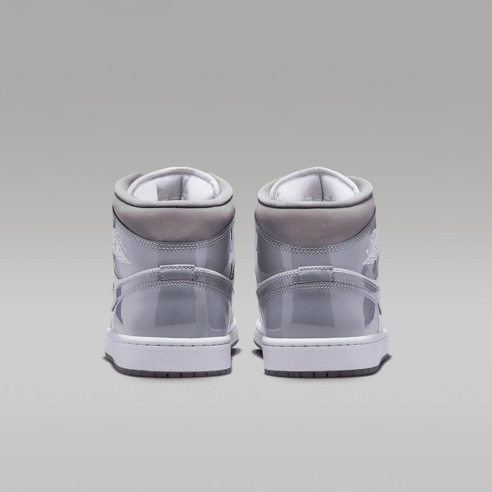 Jordan Mens Air Retro 1 Mid SE Casual Shoes Product Image