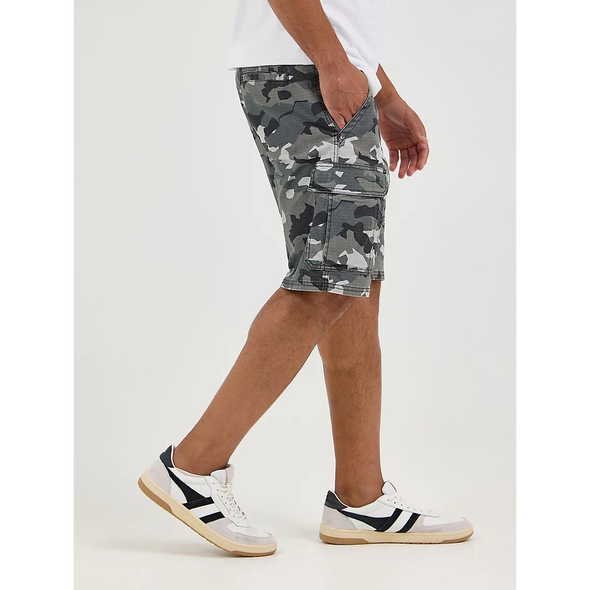 Men's Five Star Premium Cargo Short in Olivine Product Image
