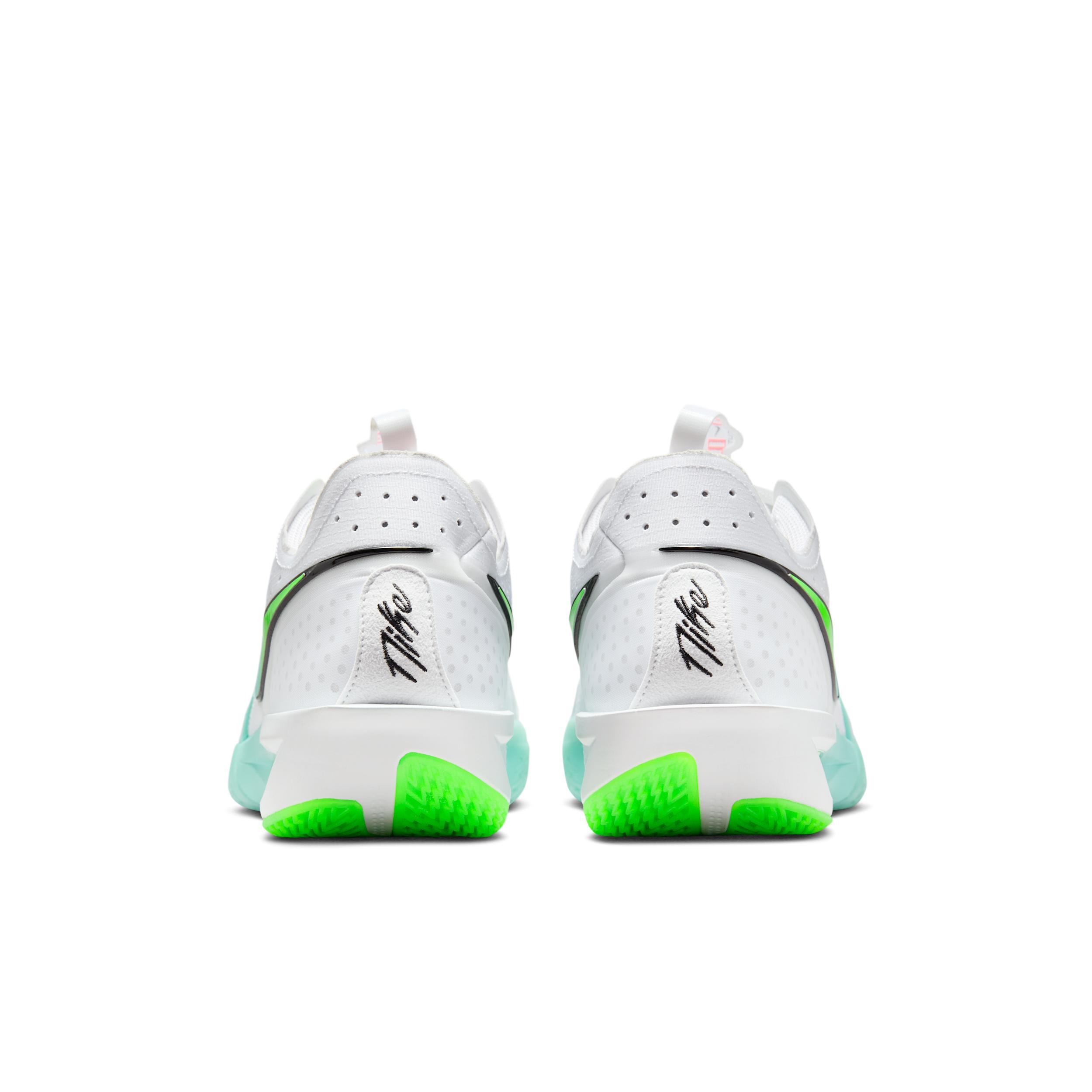 Nike Men's G.T. Cut 3 Basketball Shoes Product Image