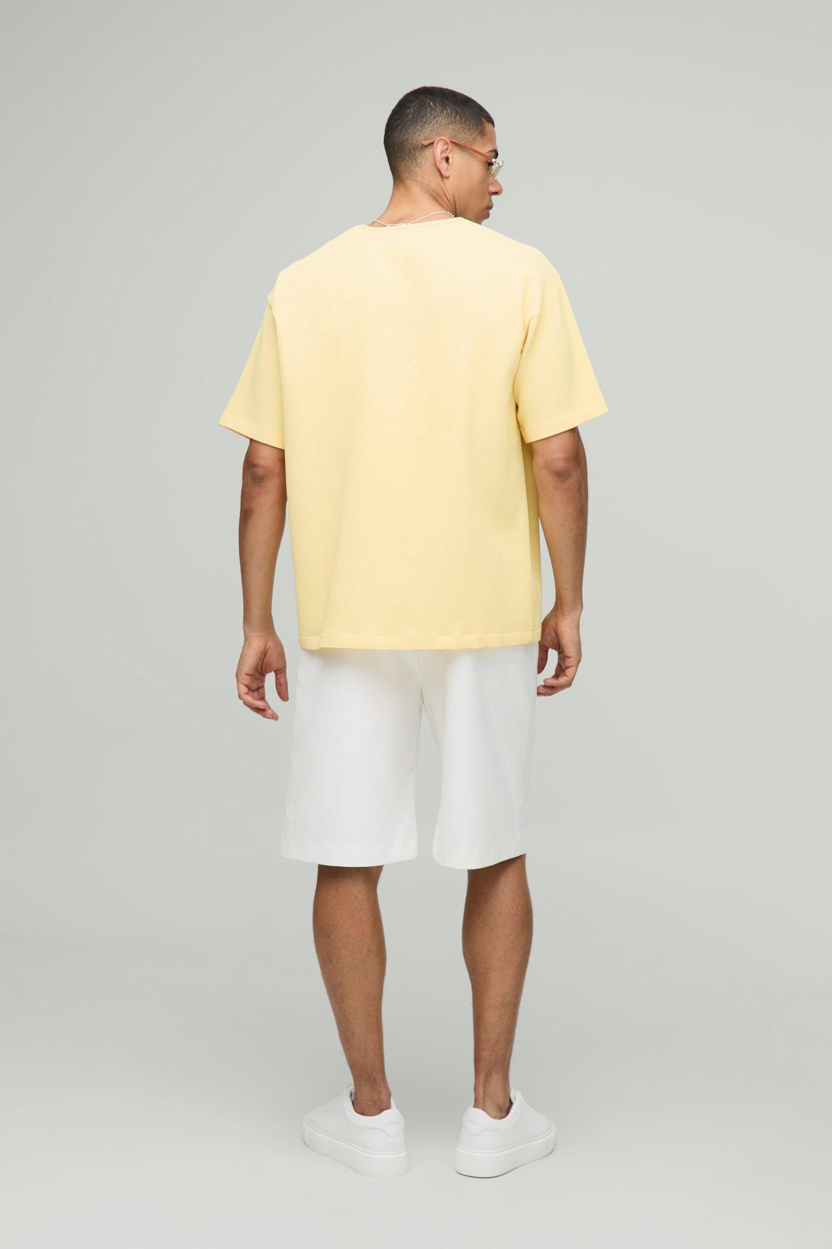 Oversized Pleated T-Shirt | boohooMAN USA Product Image