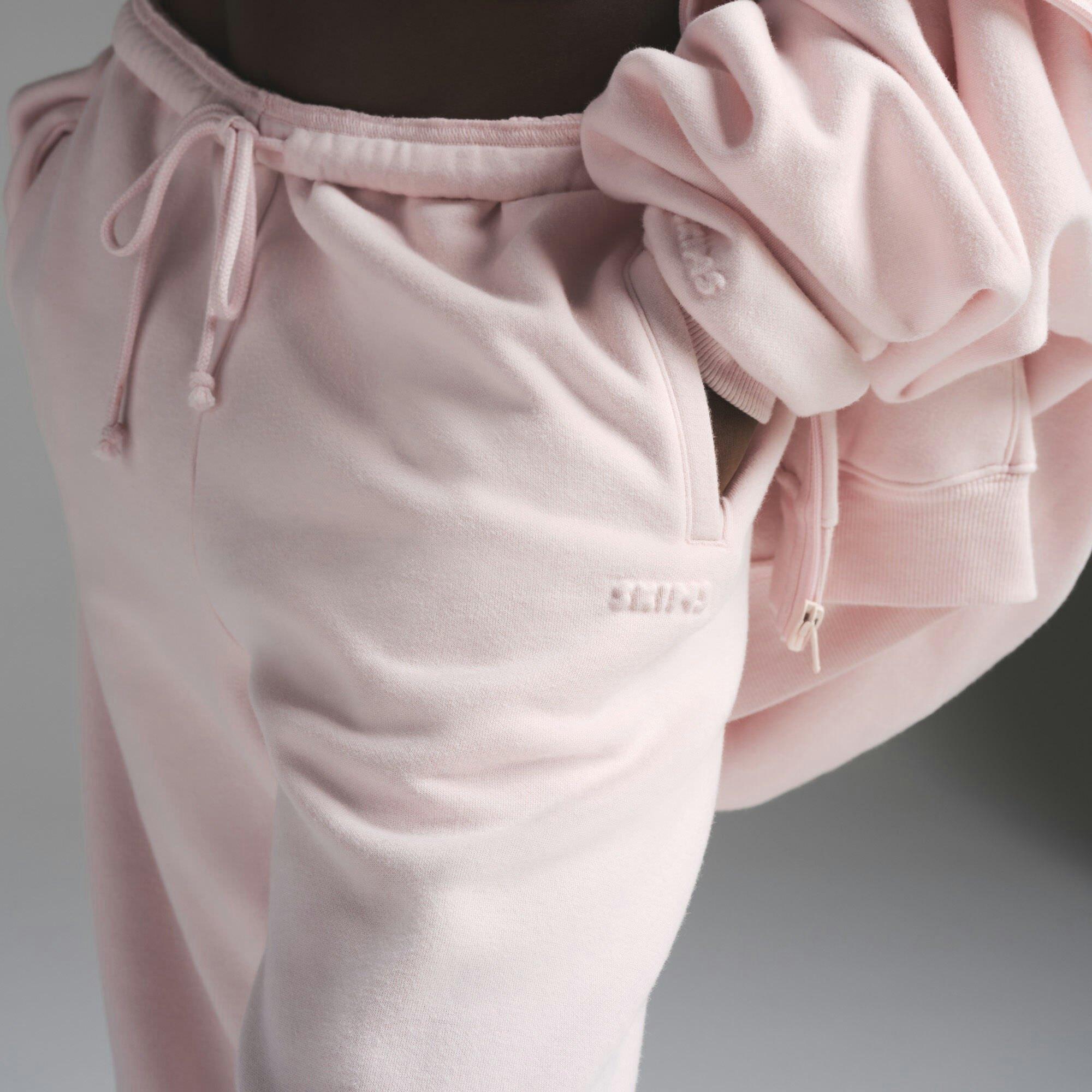 COTTON FLEECE CLASSIC JOGGER | BARELY PINK Product Image