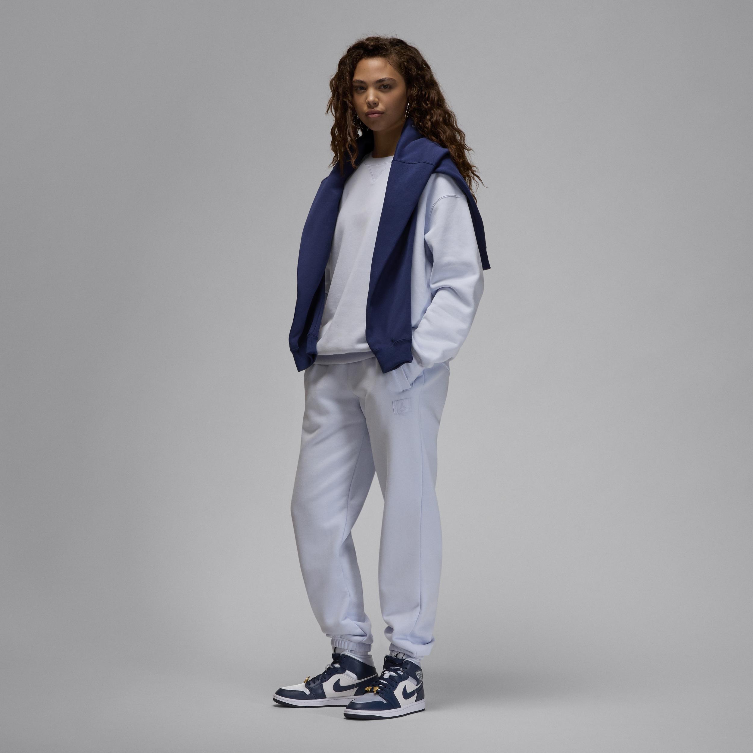 Womens Air Jordan 1 Mid SE Shoes Product Image