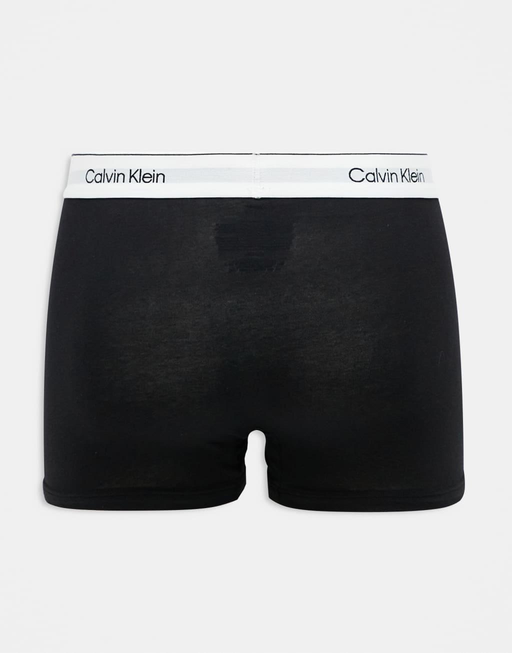 Calvin Klein Modern Cotton 3 pack trunk in black/white/neutral Product Image