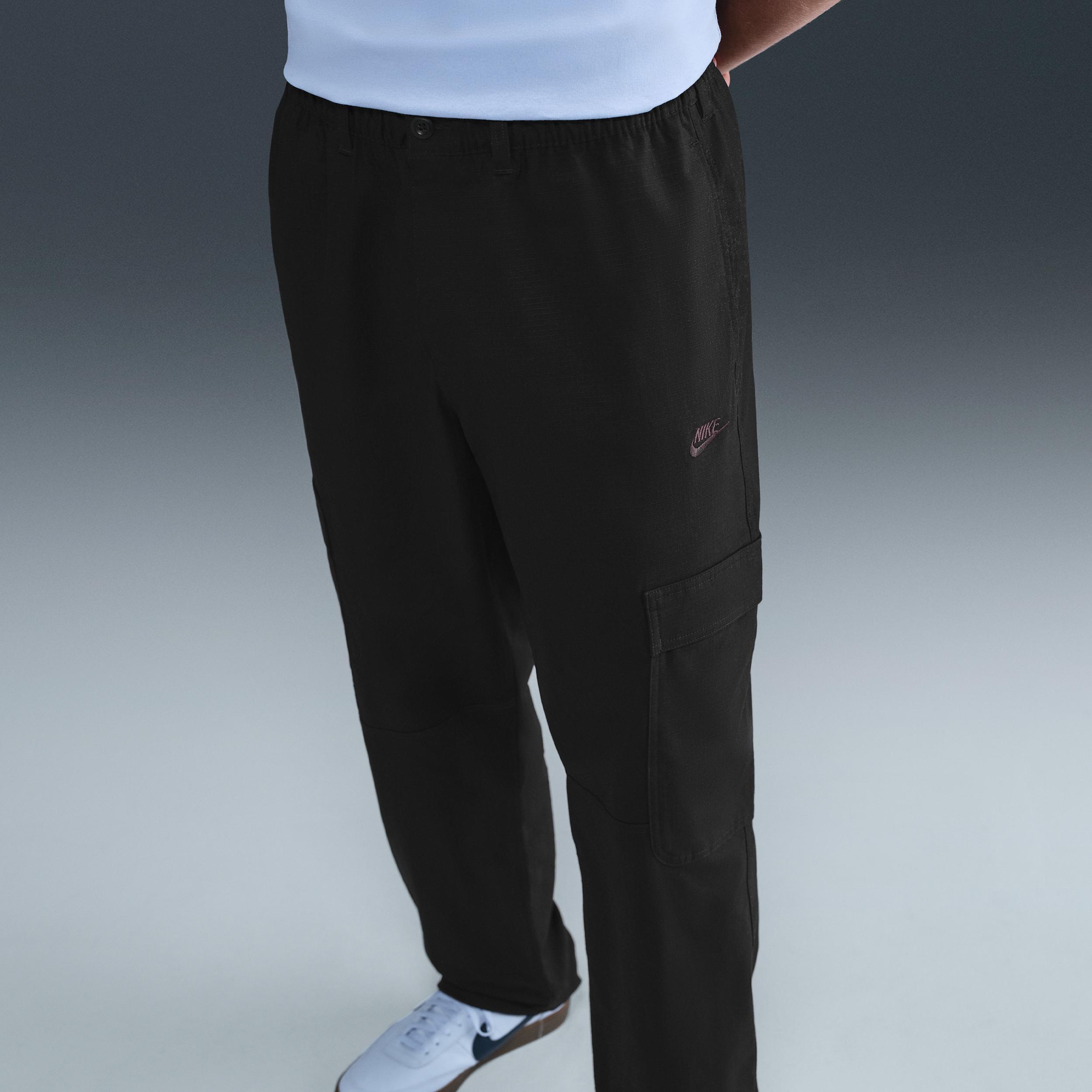 Nike Sportswear Club Men's Woven Cargo Pants Product Image