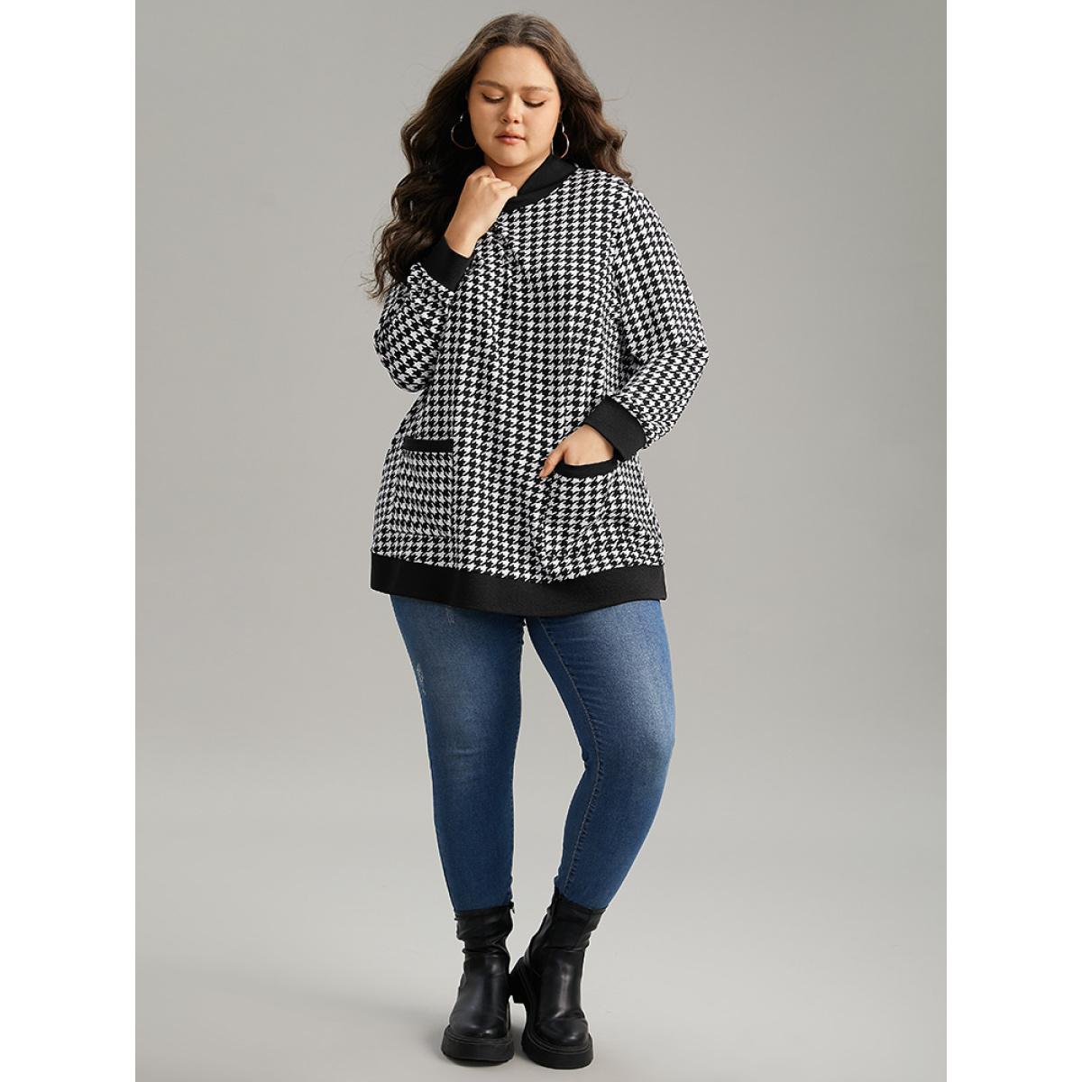 Plus Size Houndstooth Patched Pocket Mock Neck Sweatshirt Women Black Casual Contrast Mock Neck Dailywear Sweatshirts BloomChic 28/5X Product Image