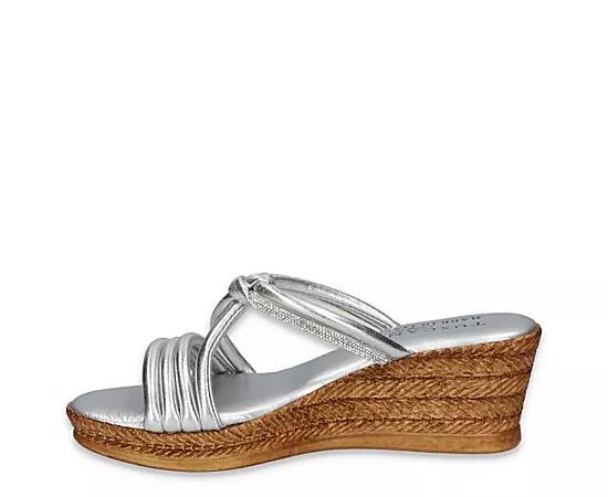 Easy Street Elvera Tuscany Women's Wedge Sandals, Size: 7.5, Silver Product Image