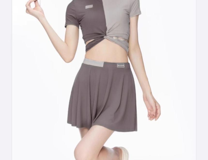 Set: Short Sleeve Crew Neck Two Tone Twist Swim Top + Bottom + Swim Skirt Product Image