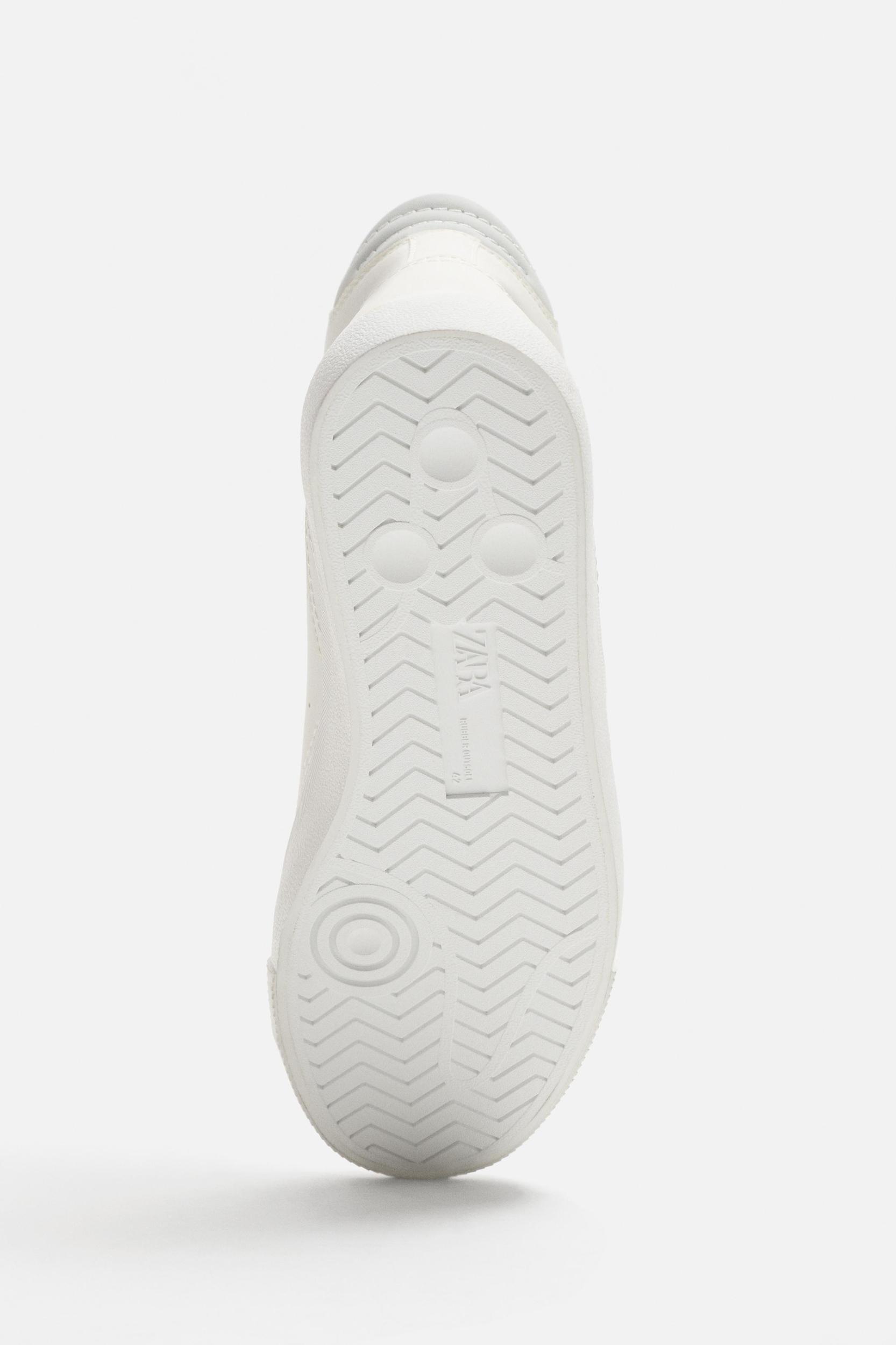 HIGH-TOP SNEAKERS Product Image