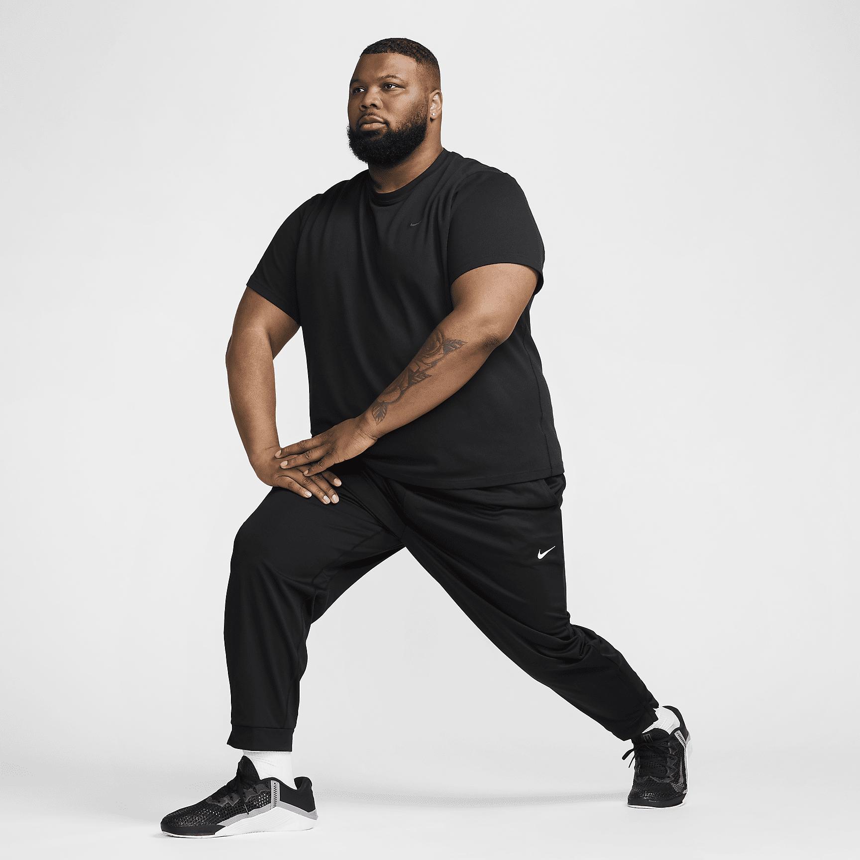 Nike Totality Men's Dri-FIT Tapered Versatile Pants Product Image