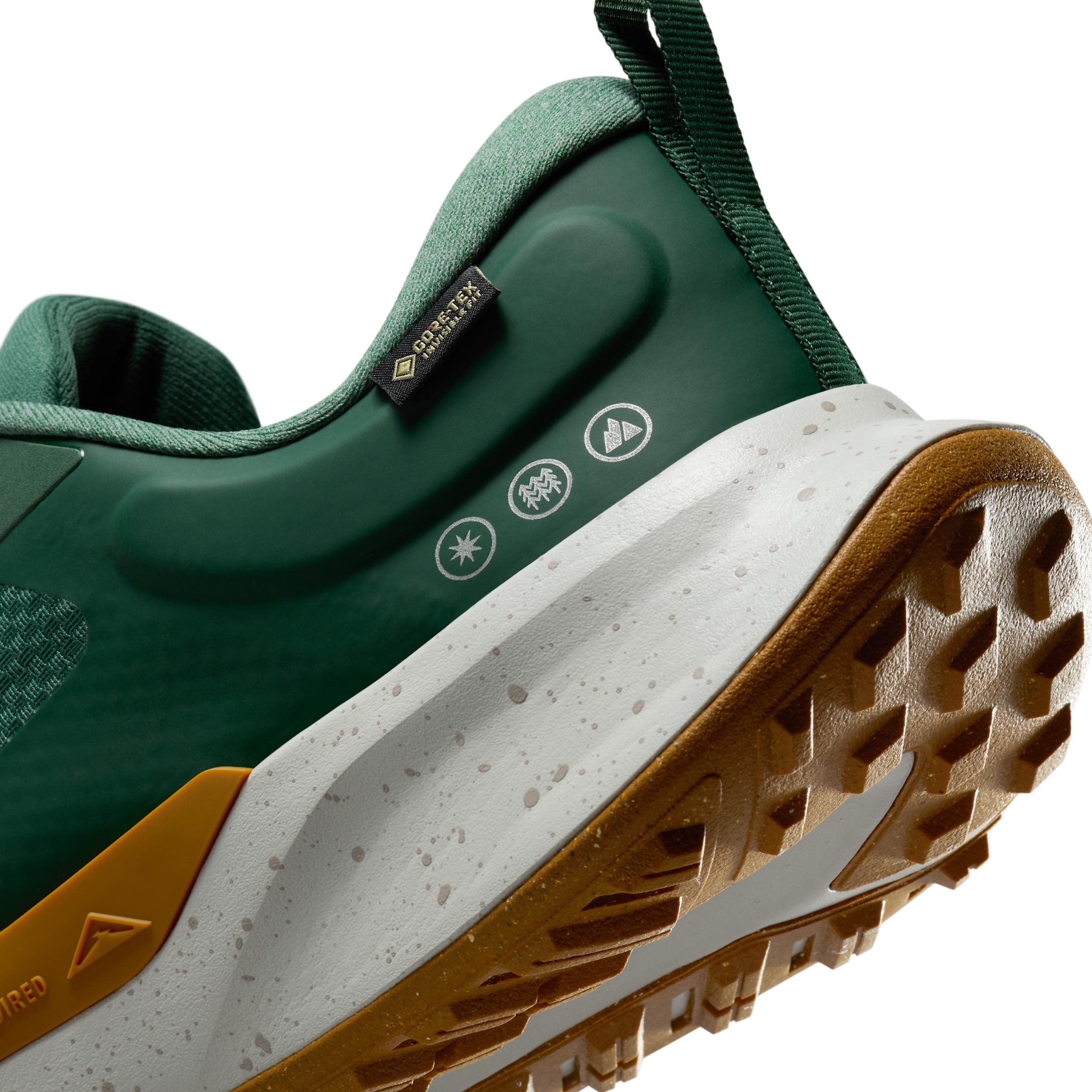 Nike Men's Juniper Trail 2 GORE-TEX Waterproof Trail Running Shoes Product Image