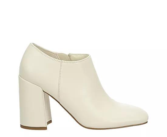 Madden Girl Womens Whittley Boot Product Image
