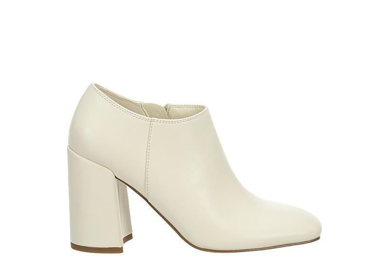 Madden Girl Womens Whittley Boot Product Image
