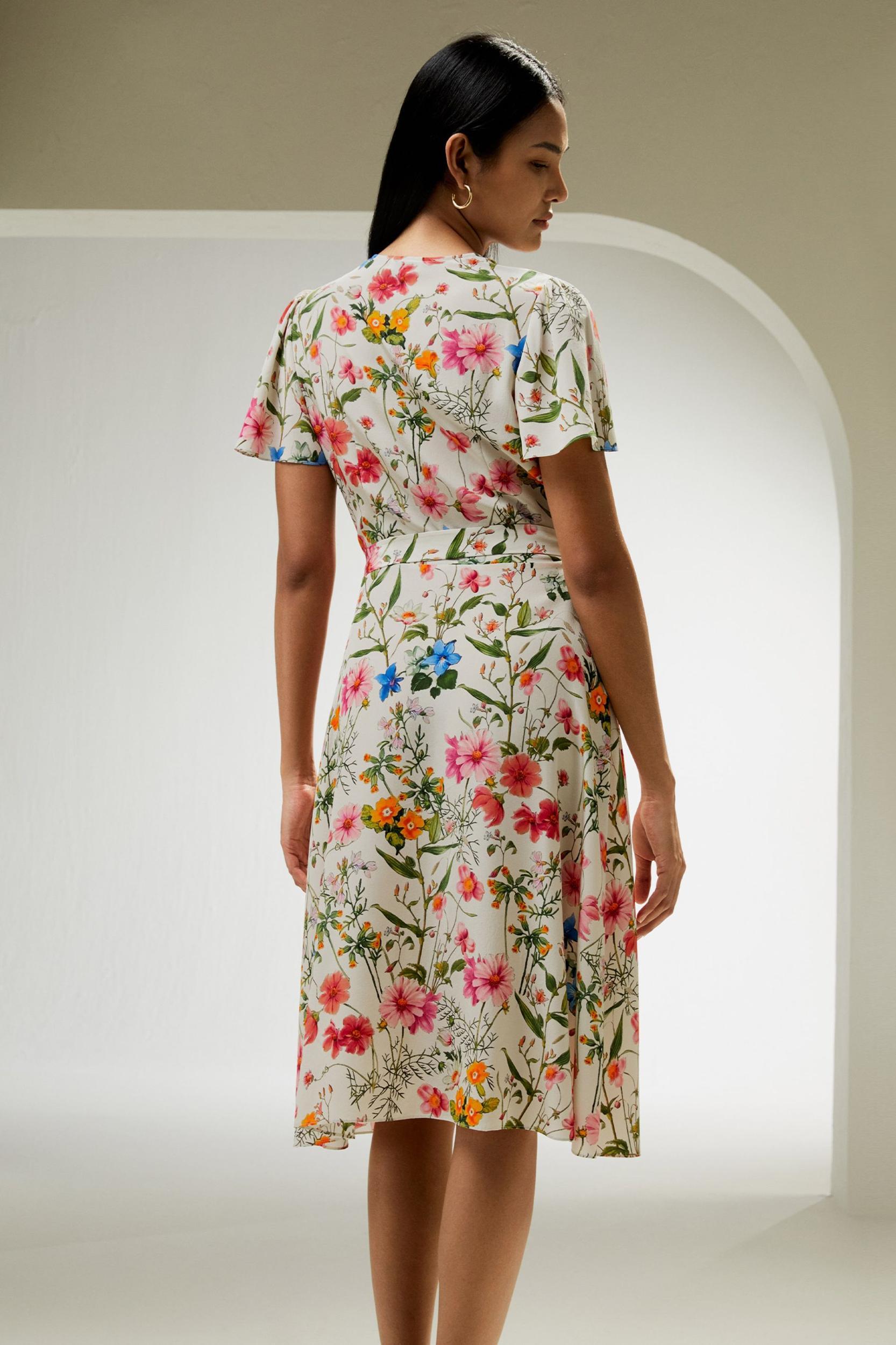 Floral Short Sleeve Dress With Tie Belt Product Image