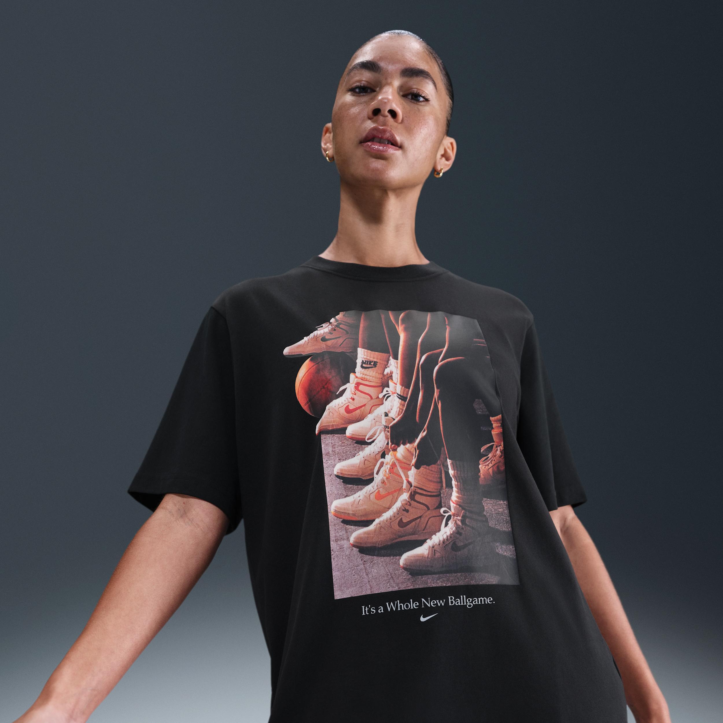 Nike Women's Dri-FIT Graphic Basketball T-Shirt Product Image